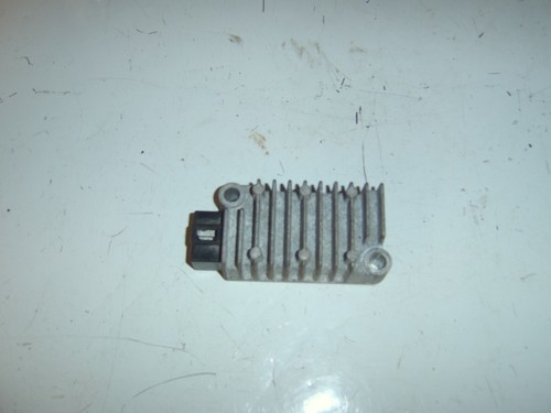 Yamaha wr125r 2011 regulator - 2011,