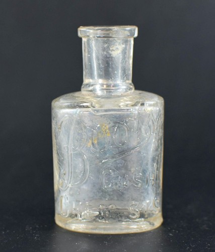 Antique apothecary chemist - antique,