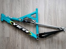 YETI 575 Turquoise Alu/Carbon 18.5" Fox RP23 Shock Full Suspension Frame z703