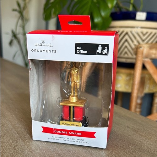 Hallmark the office dundie - hallmark,