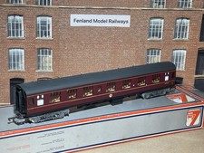 Lima 305312 OO Gauge BR Maroon