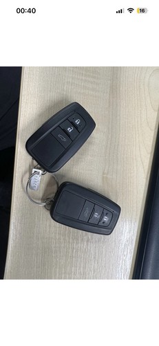 Genuine toyota button - toyota, 1x