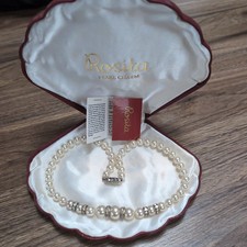 STUNNING VINTAGE ROSITA SINGLE STRAND FAUX PEARL NECKLACE SHELL SHAPED CASE BOX