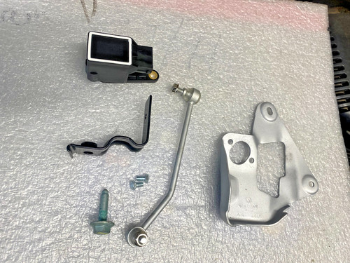 Audi mk1 xenon headlight - audi, 8n