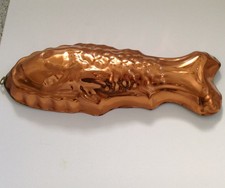 COPPER WALL MOLD