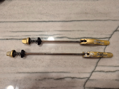 Vintage gold salsa skewers - gold,