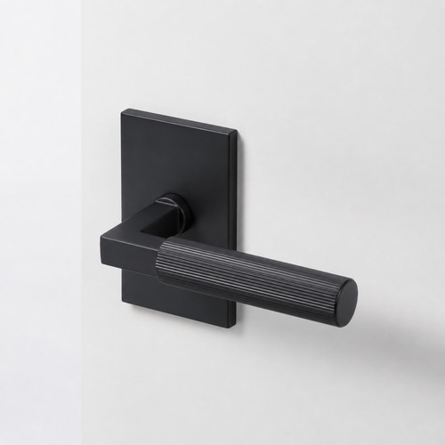 Mila matte black linear - matte,