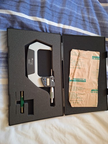 Mitutoyo digital micrometer - digital,