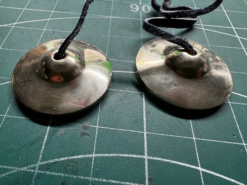 Metal hand made - -,