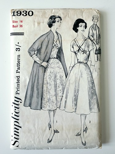 Simplicity womens rare vintage - rare,