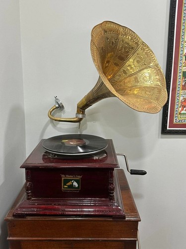 Antique hmv gramophone fully - antique,