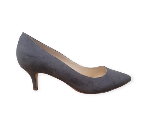 Nine west court - nine,