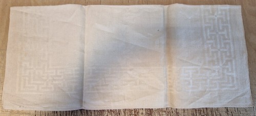 Beautiful vintage linen - beautiful, towel