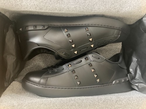 Brand new boxed valentino - new,