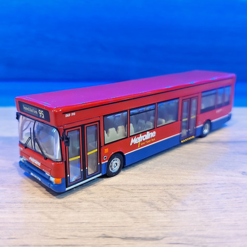 Corgi om44702 dennis dart slf - corgi,