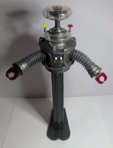 Giant lost space robot - lost,