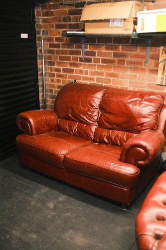 Comfortable oxblood red - oxblood,