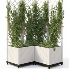 Garden Planter With Trellis