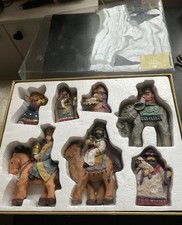 W H Smith 7 Piece Nativity