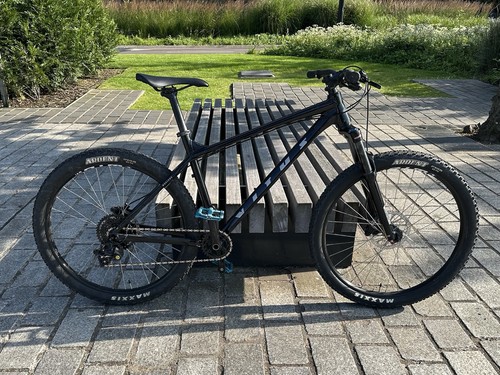 Vitus nucleus mountain - vr,