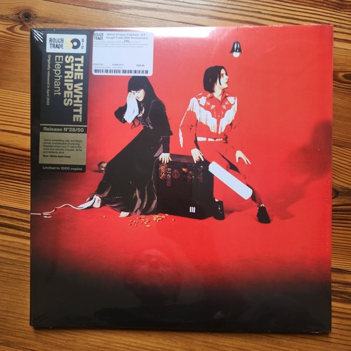 White stripes elephant - white,