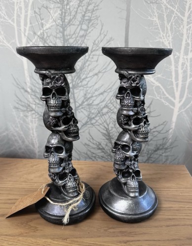 Unique pair cycled 9 - up-cycled, 9"
