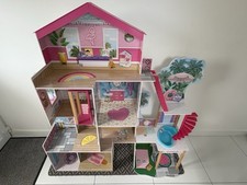 KidKraft Pool Party Mansion