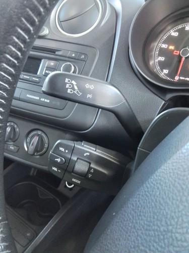Column stalk switches seat - switches,
