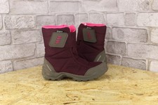 BURGUNDY FABRIC WINTER SNOW BOOTS WATERPROOF BY QUECHA GOOD USED CON