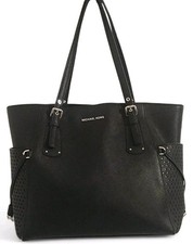 Michael Kors Voyager Large