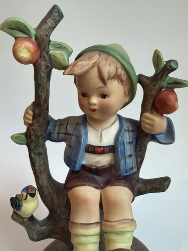 Goebel hummel apple - goebel,