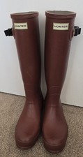 Hunters Wellington Boots. Burgundy Size 7. Excellent Condition Hardly Worn