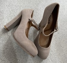 Fiore Women's Tan/Beige Mary