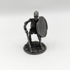 Skeleton Warrior Metallic Figurine DnD/Pathfinder/Tabletop RPG Mini Miniature