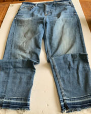M&S Carrie Jeans distressed
