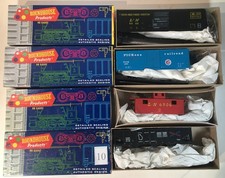 ROUNDHOUSE 4 ROLLING STOCK