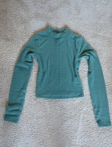 Fuzzy green hollister - fuzzy,