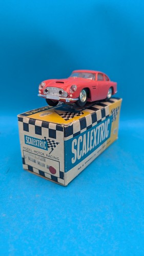 Scalextric c68 aston martin - aston,