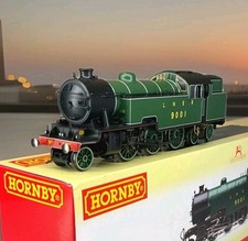 Boxed Hornby R2912 LNER Green