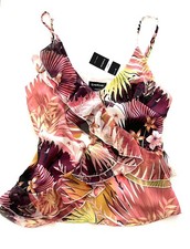 💯🆕Bebe Ruffle Floral Cami Top V-Neck Adjustable Straps Size S Regular Fit
