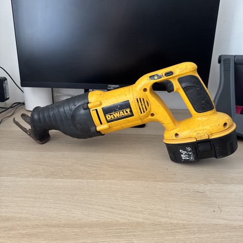 Dewalt 18v cordless - 18v,