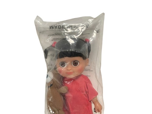 Collector vinyl doll boo - collector's,