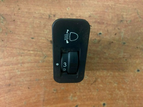 Peugeot 206 headlight adjuster - 206,