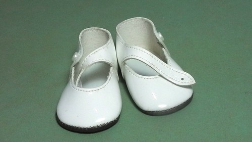 Pair white doll shoes - white,