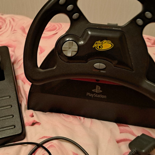 Mad catz racing wheel - mad,