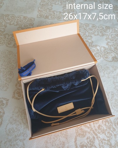 Louis vuitton genuine - louis, magnetic