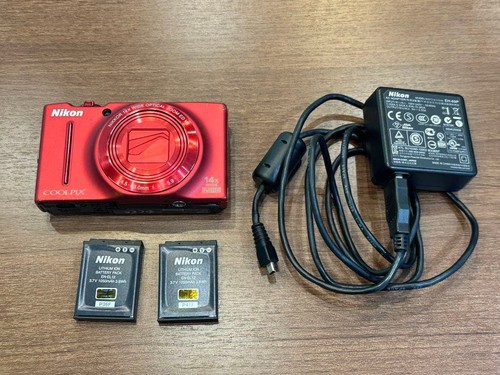 Nikon coolpix s8200 - s8200, red