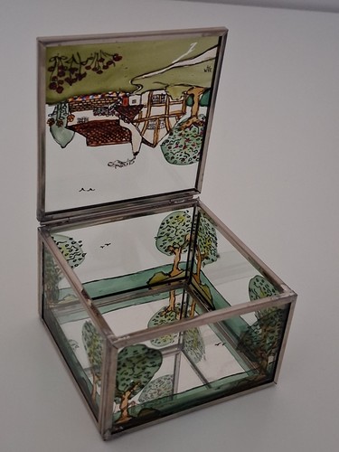 Stained glass mirrored trinket - stained,