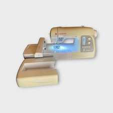 Singer Futura XL-550