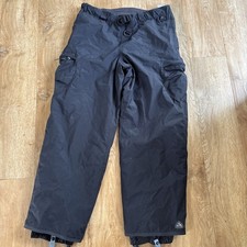Nike ACG Ski Trousers Size Medium Black Storm Fit Waterproof Snowboard Pants